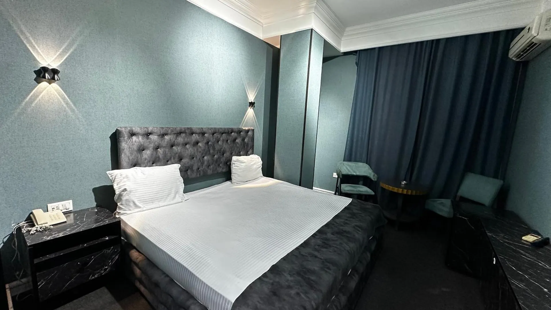 Amber Hotel Baku